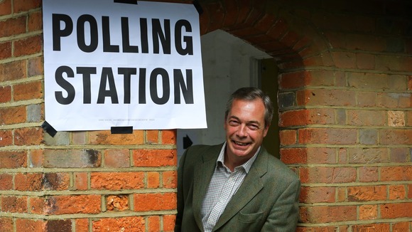 Farage intends to stand for parliamentary seat in South Thanet